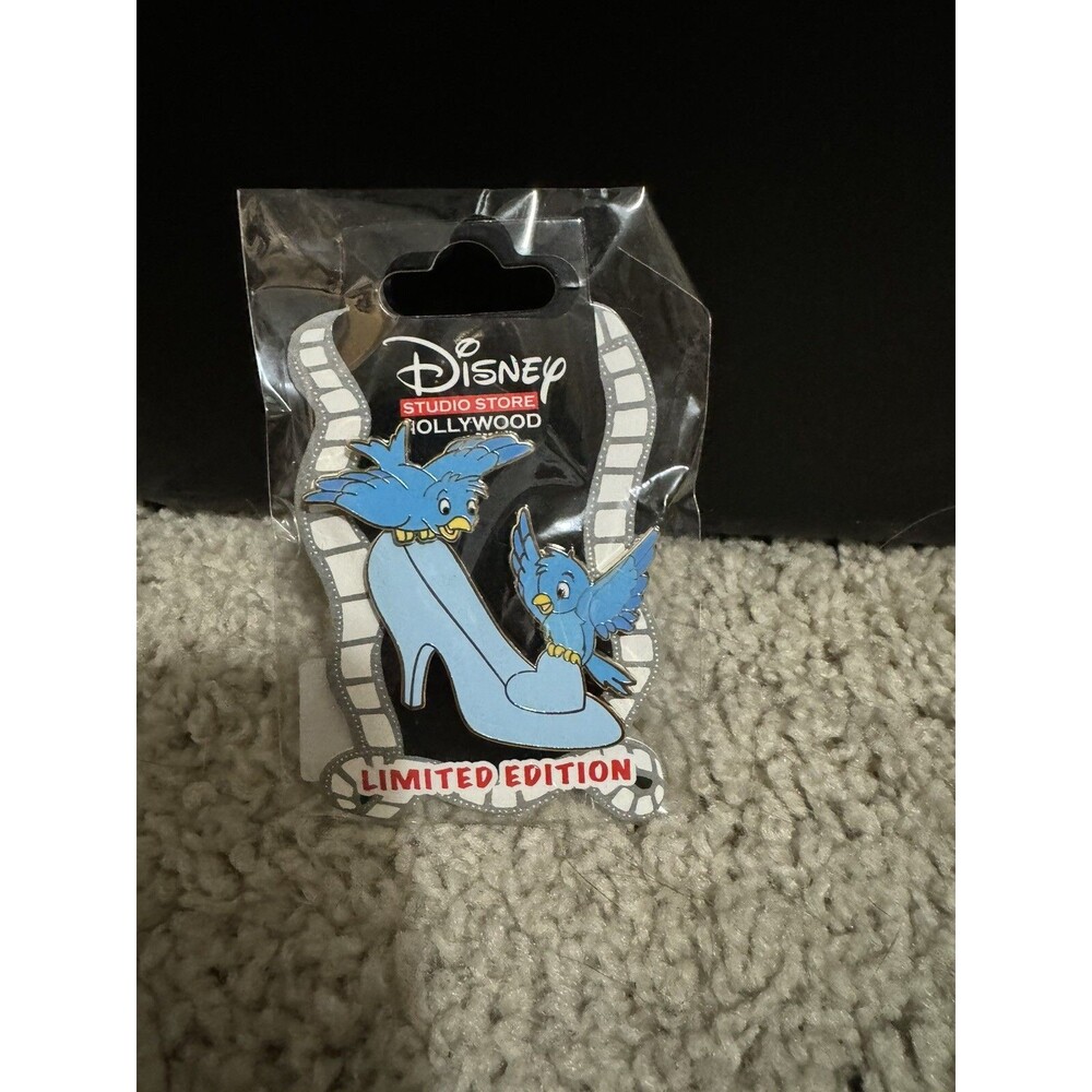 Disney D23 Expo 2024 Cinderella Blue Birds Feathered Friends DSF DSSH LE 500 Pin